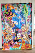 Load image into Gallery viewer, Queen Bee | 150x100cm